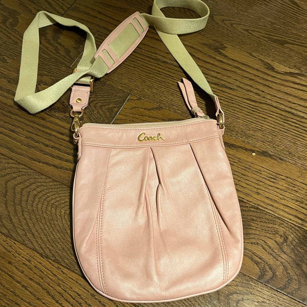 Coach pink messenger crossbody bag